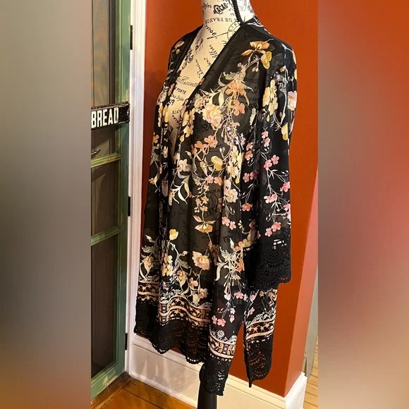 Mason & Belle Floral Black Kimono + Torrid Cami Lot - 1X 🖤 - Picture 4 of 16